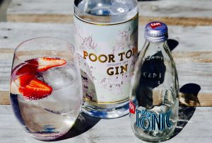 Poor Toms Gin