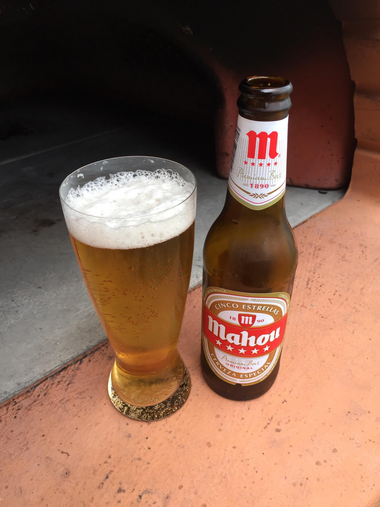 MAHOU 5 STAR BEER